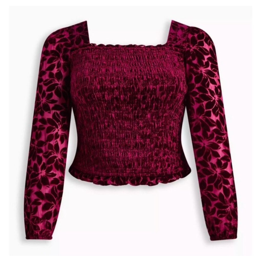 Torrid Velvet Smocked Blouson Sleeve Crop Top size 00 in Wine
